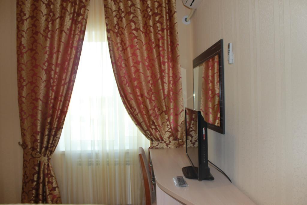 Hotel Laeti-Zhaiyk أتيراو الغرفة الصورة