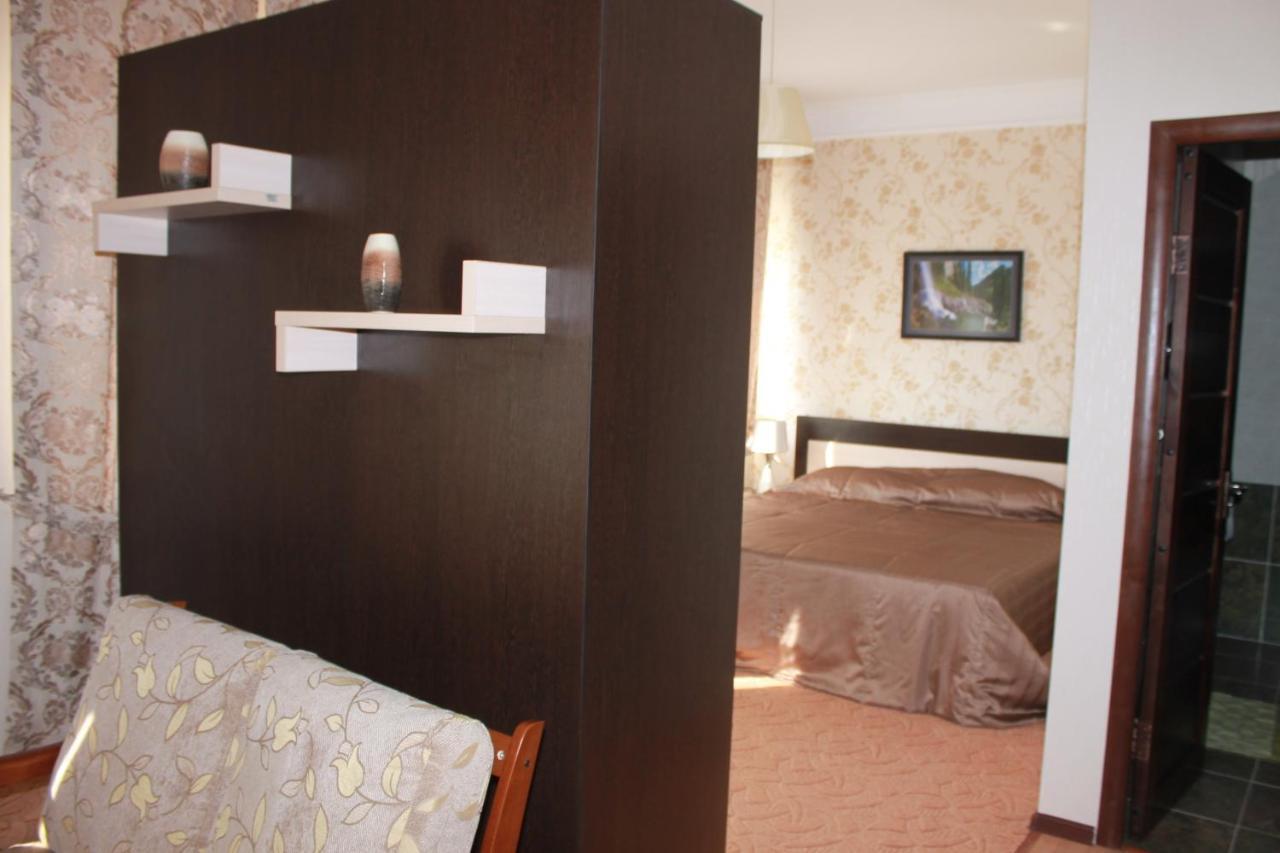 Hotel Laeti-Zhaiyk أتيراو الغرفة الصورة